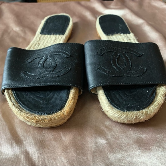 Chanel espadrille flats - Picture 1 of 8